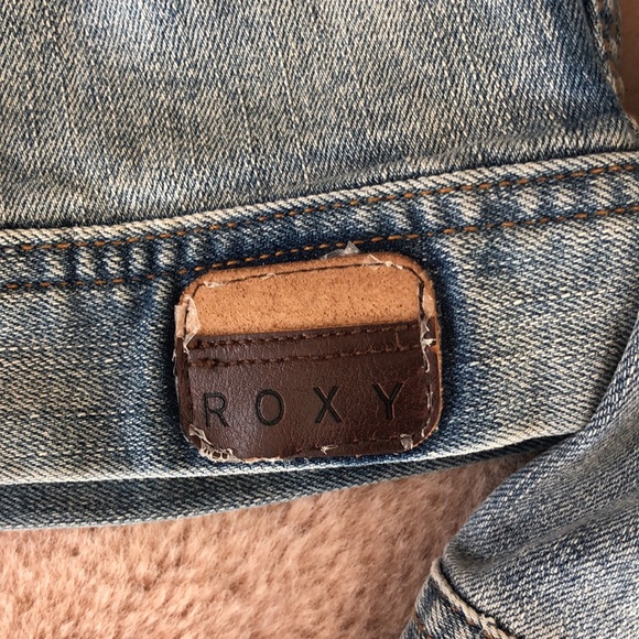 SOLD Roxy Dancing Shores Jean Jacket - Picture 6 of 6